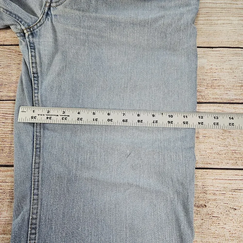 Levi’s 550 Jeans Mens 38x32 Blue Relaxed Tapered 100% Cotton *Distressed